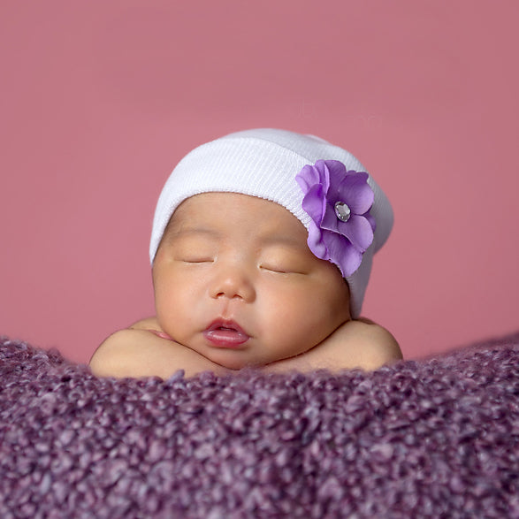 ilybean White Hat with Hydrangea Flower - Purple, Pink or White Flower Choice