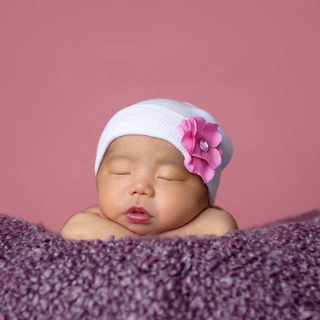ilybean White Hat with Hydrangea Flower - Purple, Pink or White Flower Choice