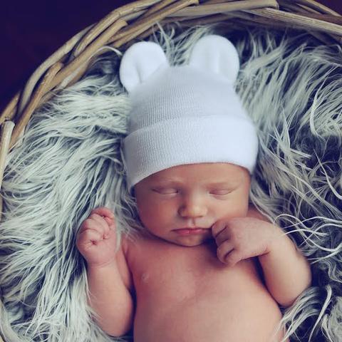 ilybean White Baby Bear Newborn Hospital Hat for boys and girls - gender neutral hospital hat
