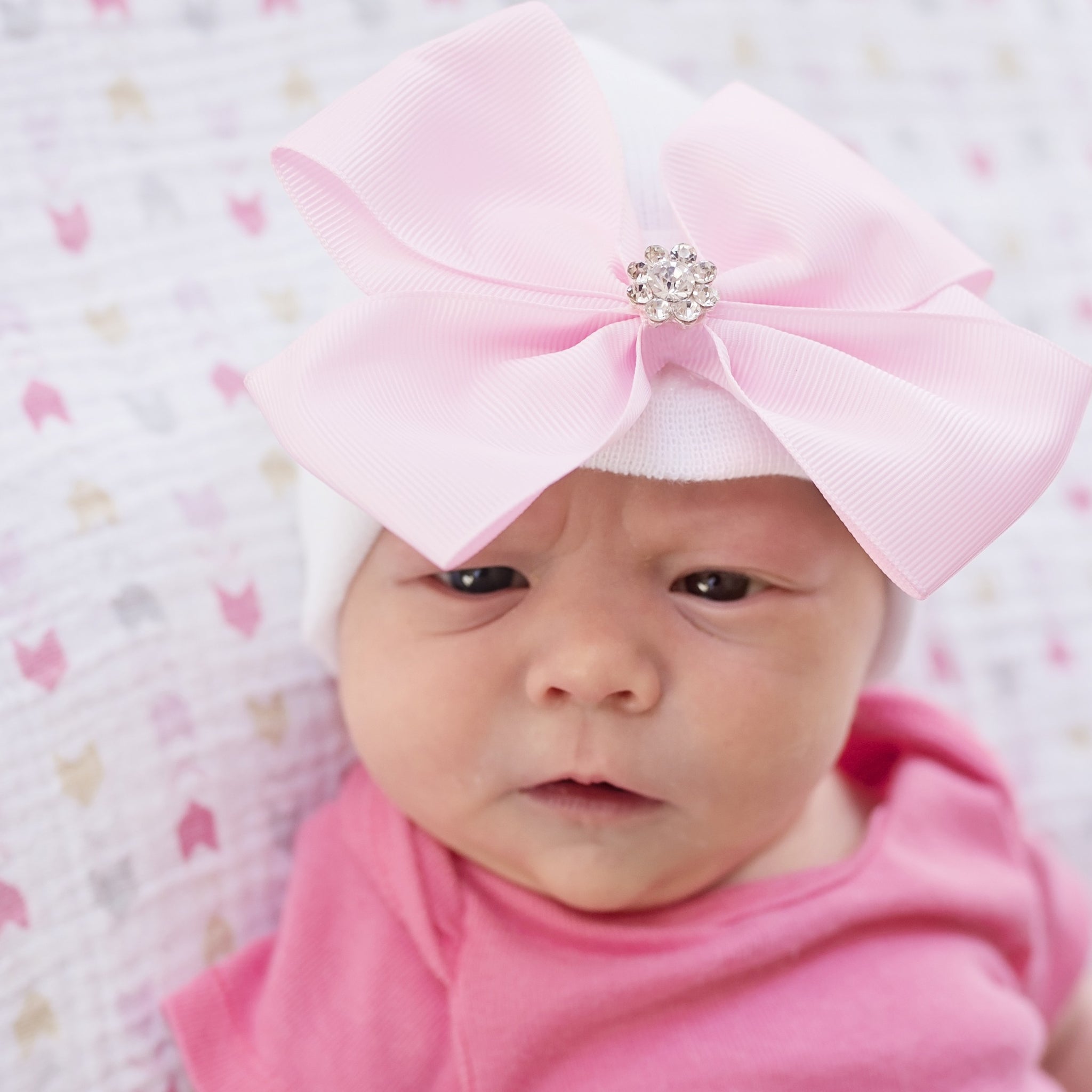 ilybean Precious Pink Big Bow with Rhinestone Newborn Girl Hospital Hat - White Hat